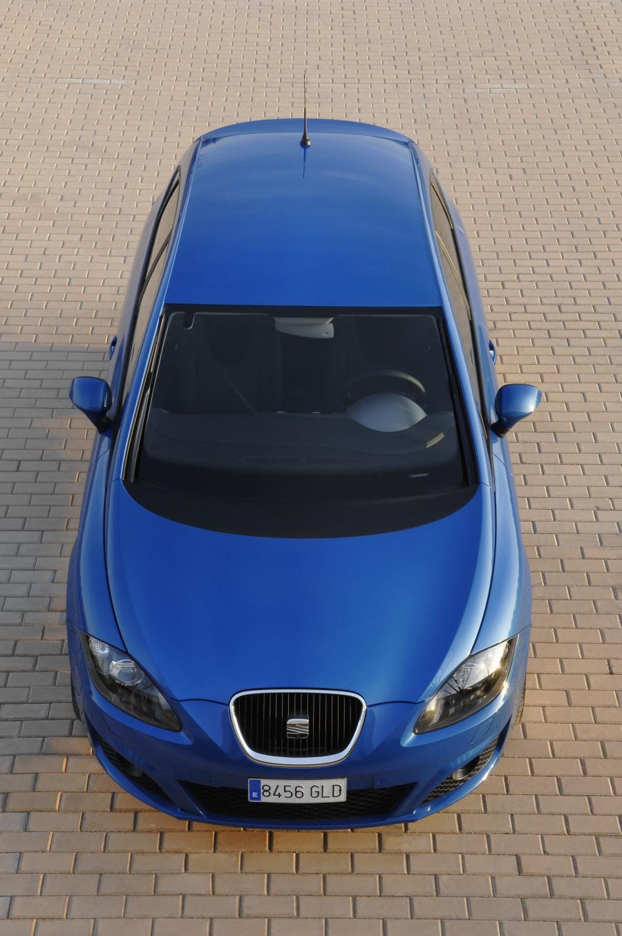  Seat Leon 2009 года  (фото 55 из 104)